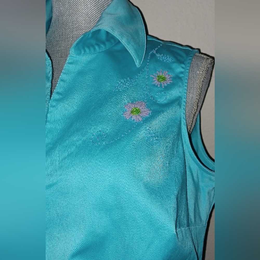 Bright Top With Detail